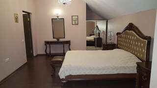 Гостиница Villa Lazio Пятигорск Двухместный номер Делюкс с 1 кроватью и дополнительной кроватью-13